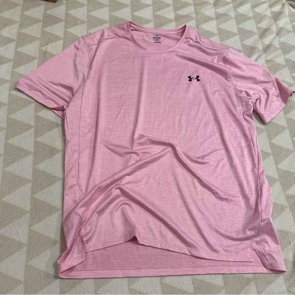 Under Armour
Men's UA Tech™ Textured Performance T-Shirt pink - Picture 2 of 3